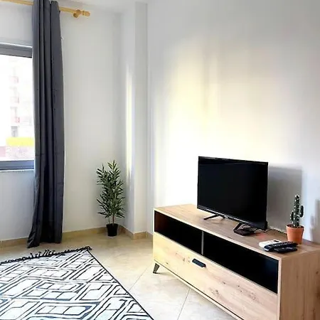Cockatoo Apartment *